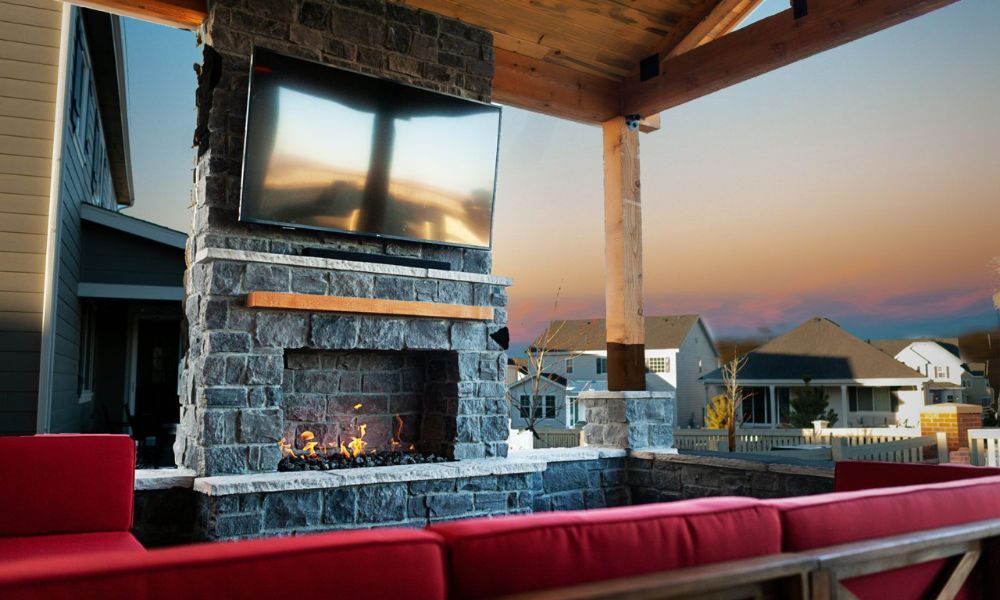 Indoor vs. Outdoor Fireplaces: A Brief Comparison