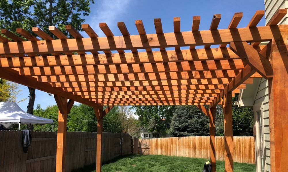 3 Best Materials To Consider Using for Your Pergola