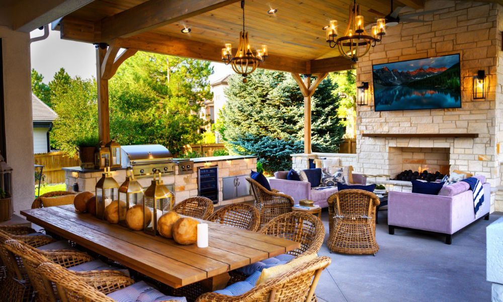 Things To Consider When Hiring an Outdoor Living Contractor