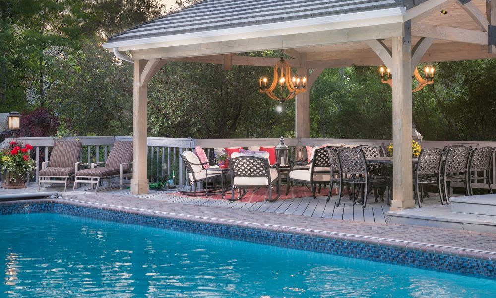 5 Reasons Why You Will Love Fiberglass Pools