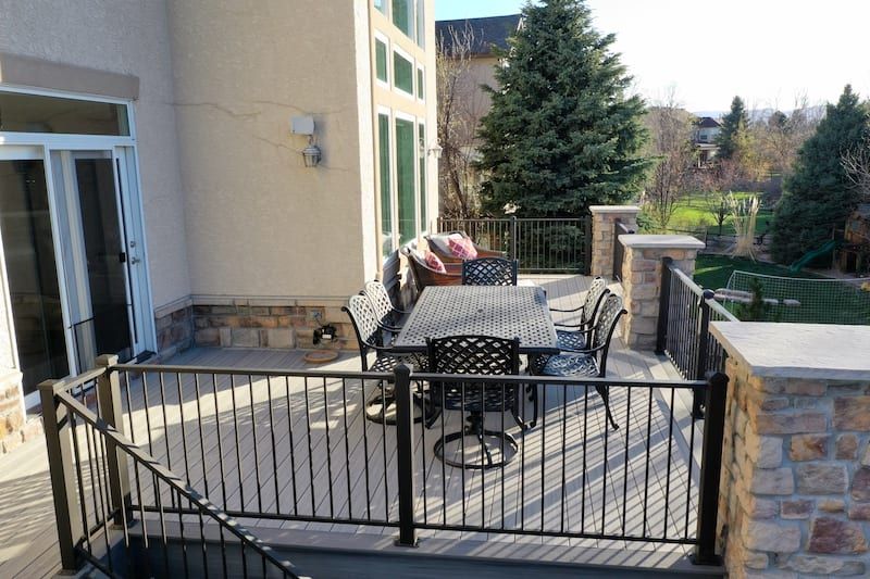 Custom deck with metal railing