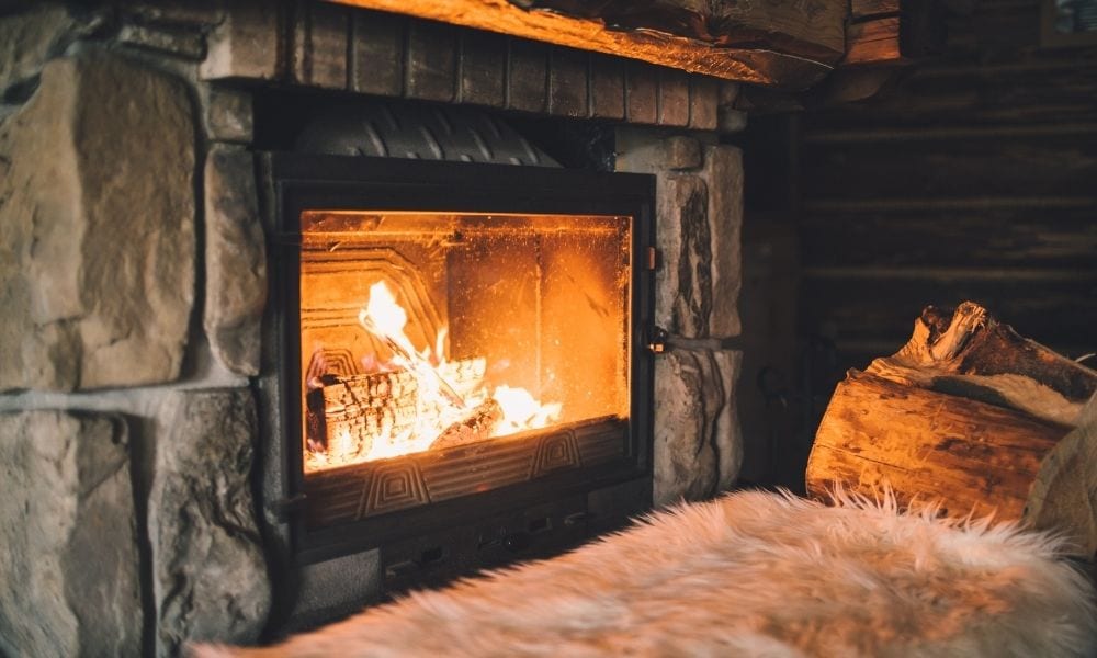 Top Reasons To Install an Outdoor Fireplace