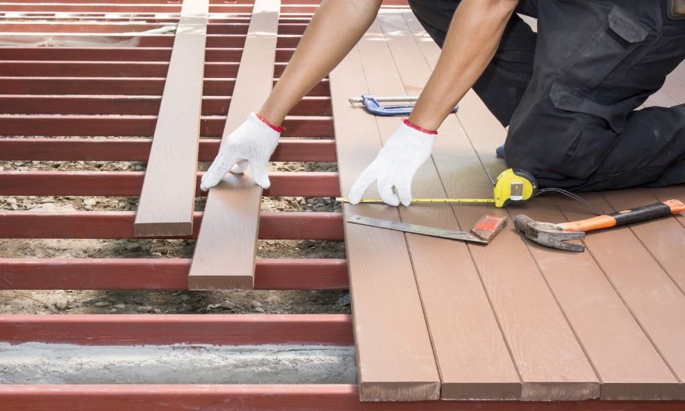 Top Reasons To Install a New Deck