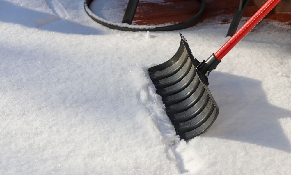 The Dos and Don’ts of Removing Snow From Your Deck
