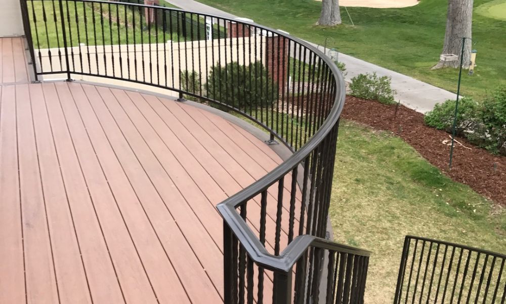 10 Tips for Choosing the Right Deck Finish