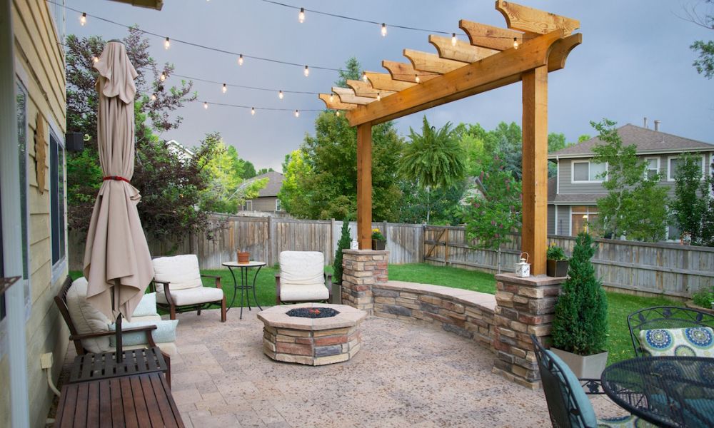 3 Ways a Pergola Adds Value to Your Home
